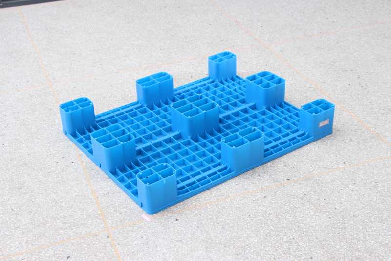 plastic pallet and container