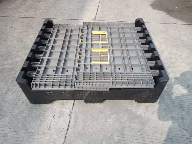collapsible pallet box