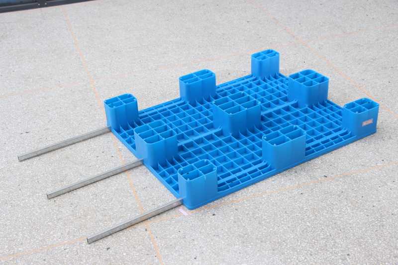 plastic pallet and container